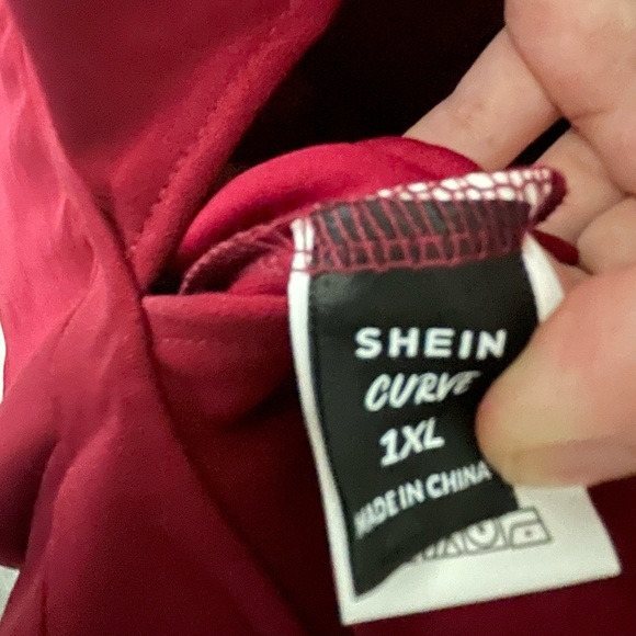Shein red jumpsuit - Picture 2 of 3